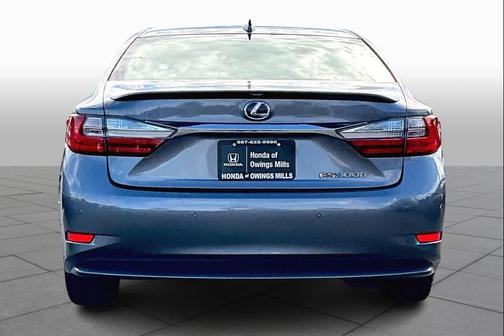 2016 Lexus ES 300h Base