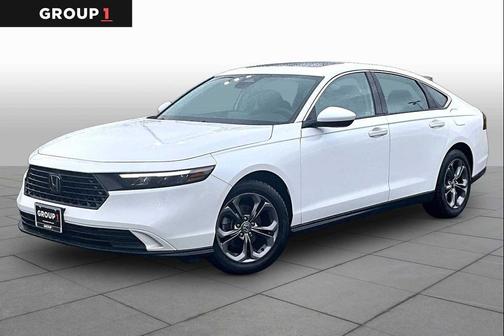 Platinum White Pearl 2023 Honda Accord EX