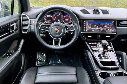 2022 Porsche Cayenne AWD