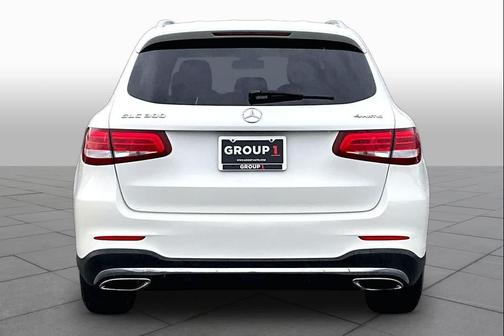 Diamond White 2017 Mercedes-Benz GLC 300 4MATIC