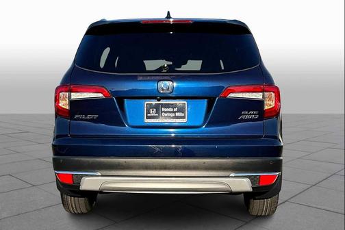 2022 Honda Pilot AWD Elite