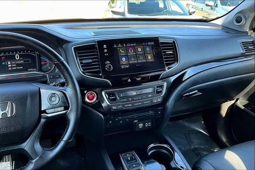 2021 Honda Pilot Touring 8-Passenger