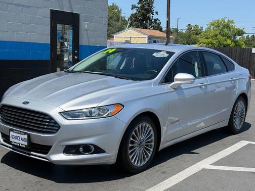 Ingot Silver Metallic 2014 Ford Fusion Hybrid Titanium