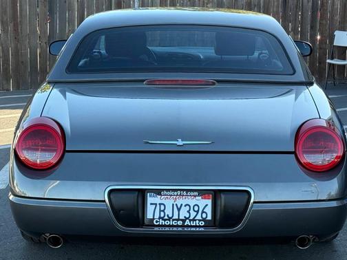 2003 Ford Thunderbird Deluxe