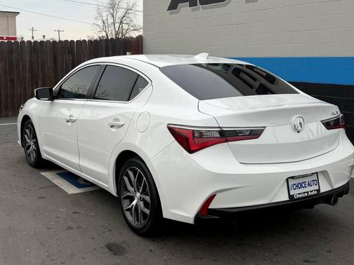 2019 Acura ILX Premium Package