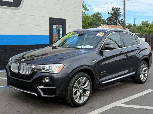 Black 2016 BMW X4 xDrive28i