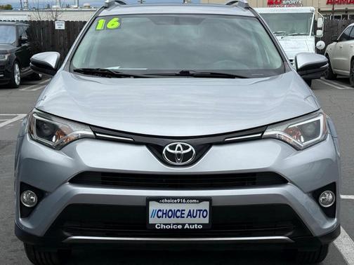 2016 Toyota RAV4 XLE