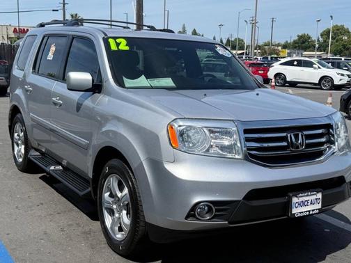 Alabaster Silver Metallic 2012 Honda Pilot EX-L w/ Navigation