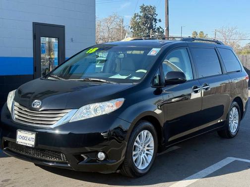 2013 Toyota Sienna XLE