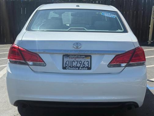 2011 Toyota Avalon Base