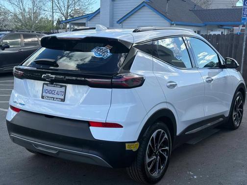 2022 Chevrolet Bolt EUV Premier