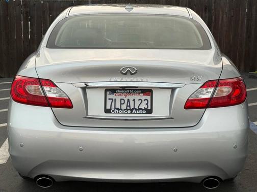 2013 INFINITI M37 Base