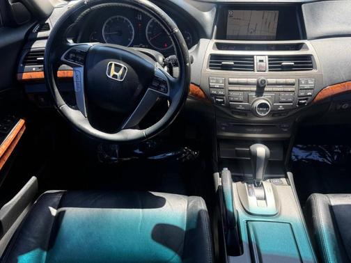 Alabaster Silver Metallic 2012 Honda Accord EX-L