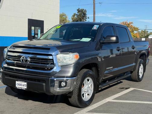 2016 Toyota Tundra SR5