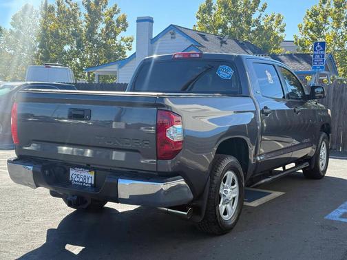 2016 Toyota Tundra SR5