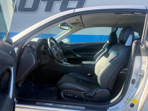 2011 Lexus IS 250C Base