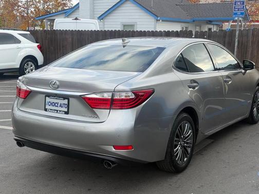 2015 Lexus ES 350 Base