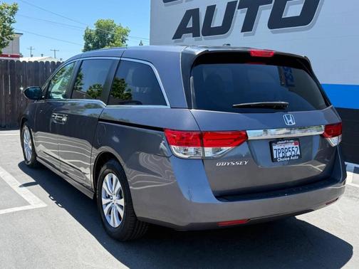 Modern Steel Metallic 2016 Honda Odyssey EX-L