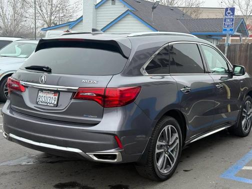 2017 Acura MDX Sport Hybrid 3.0L w/Advance Package