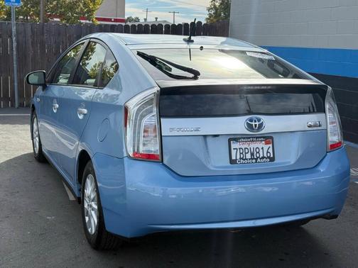2013 Toyota Prius Plug-in Base