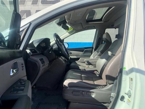 2016 Honda Odyssey Touring Elite