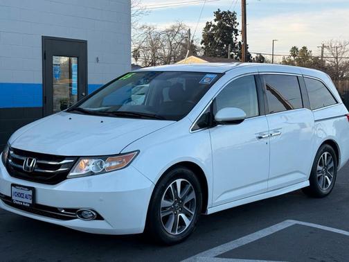 2015 Honda Odyssey Touring Elite