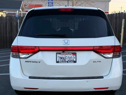 2015 Honda Odyssey Touring Elite