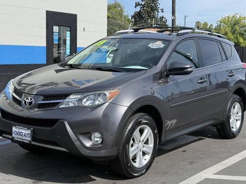 Magnetic Gray Metallic 2013 Toyota RAV4 XLE