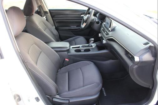 2020 Nissan Altima S FWD