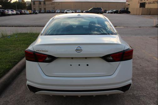 2020 Nissan Altima S FWD