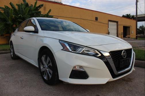 2020 Nissan Altima S FWD
