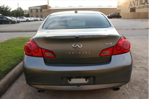 2012 INFINITI G37 Journey