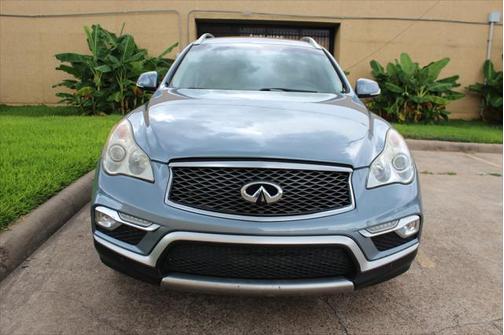 2016 INFINITI QX50 Base