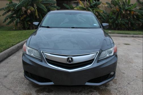 2013 Acura ILX 2.0L w/Premium Package