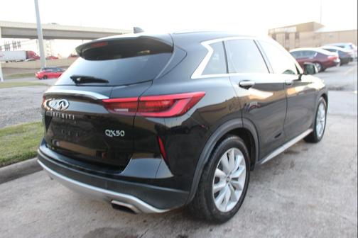 2019 INFINITI QX50 Luxe