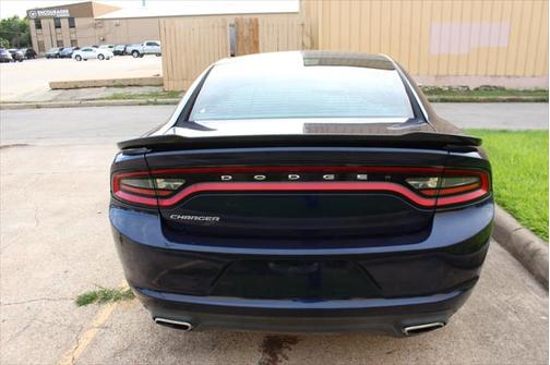 2016 Dodge Charger SE