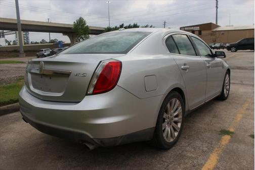 2011 Lincoln MKS Base