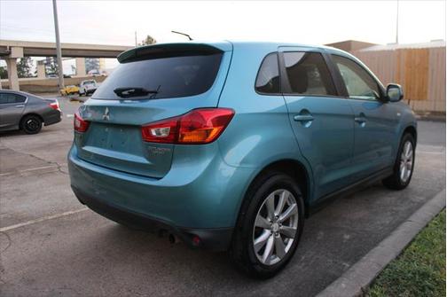 2014 Mitsubishi Outlander Sport ES