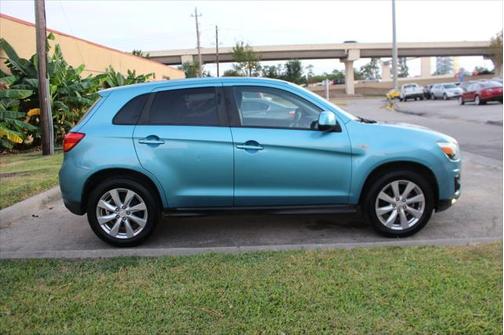 2014 Mitsubishi Outlander Sport ES