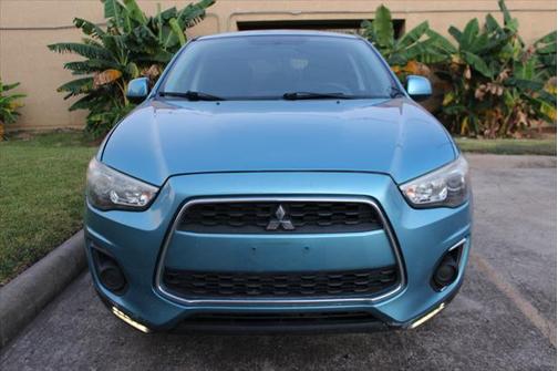 2014 Mitsubishi Outlander Sport ES