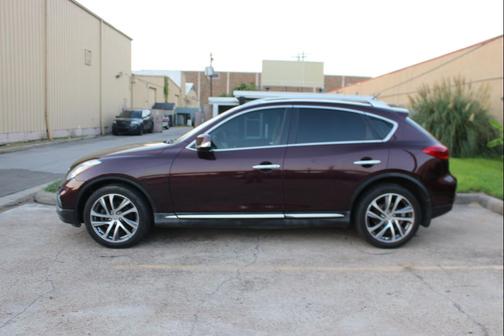 2016 INFINITI QX50 Base