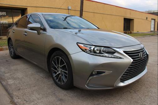 2016 Lexus ES 350 Base