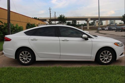 2018 Ford Fusion S