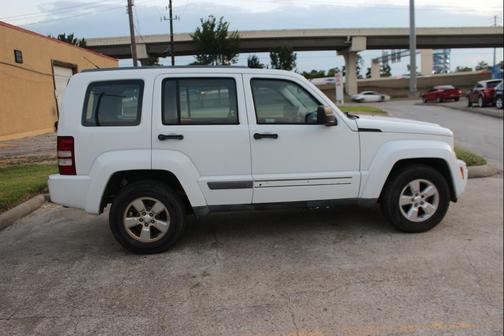 2011 Jeep Liberty Sport