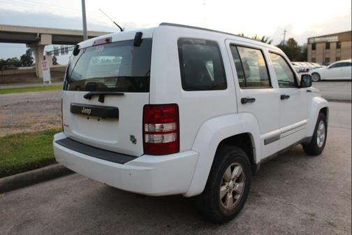 2011 Jeep Liberty Sport
