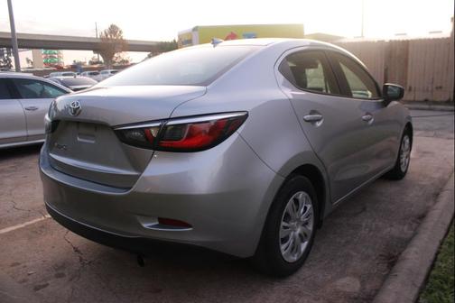 2019 Toyota Yaris Sedan L