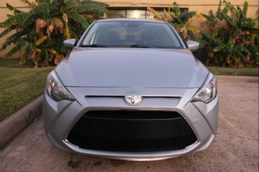 2019 Toyota Yaris Sedan L