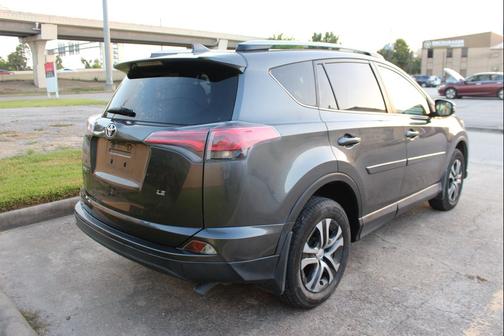 Magnetic Gray Metallic 2017 Toyota RAV4 LE