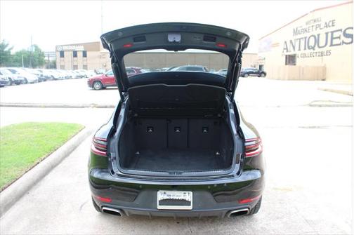 2018 Porsche Macan Base