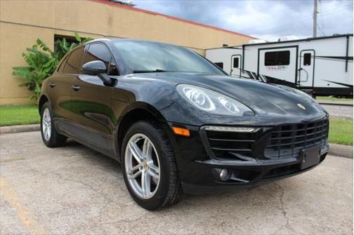 2018 Porsche Macan Base